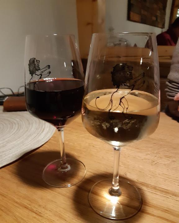 Weinstube Weingut Leonhard