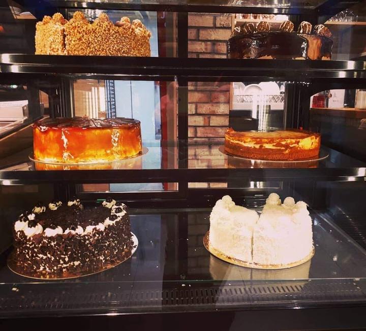 Lumoss Cafe & More