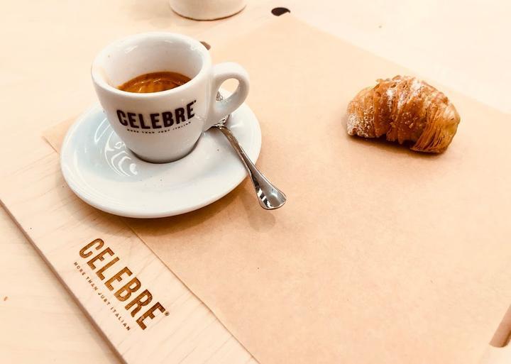 Celebre Bar I Caffe I Deli
