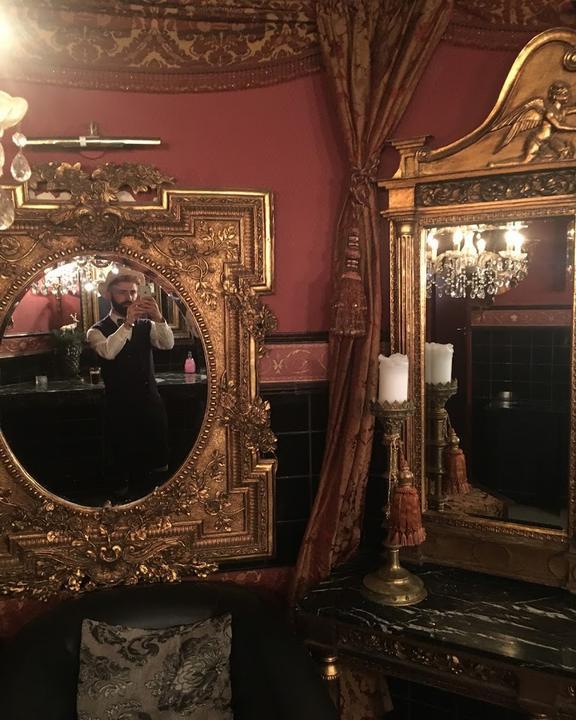 Amber Suite
