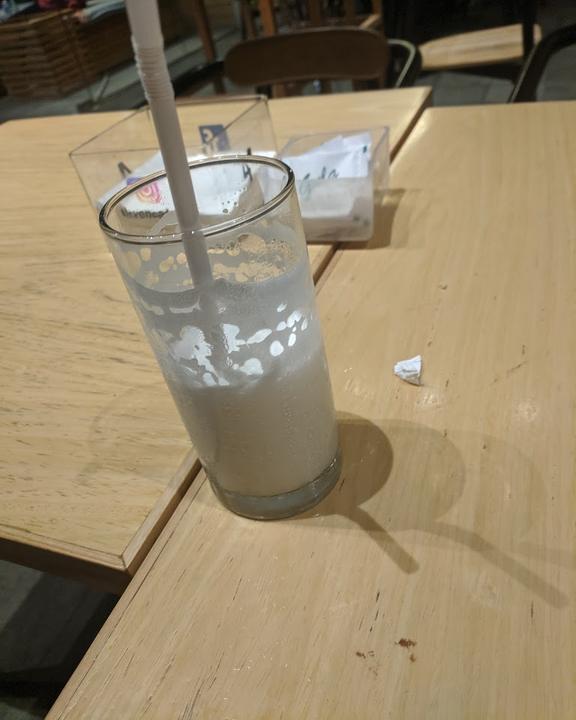 Eleven Cafe & Bar