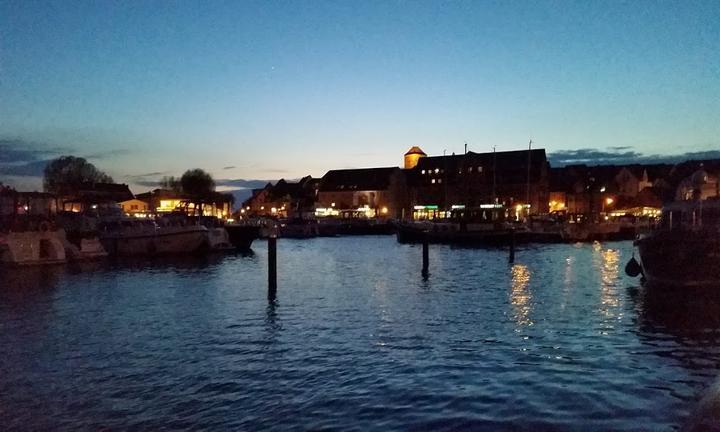Rudis Hafenkneipe
