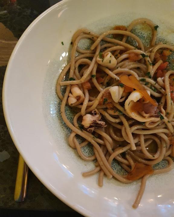 Mani in Pasta Ristorante