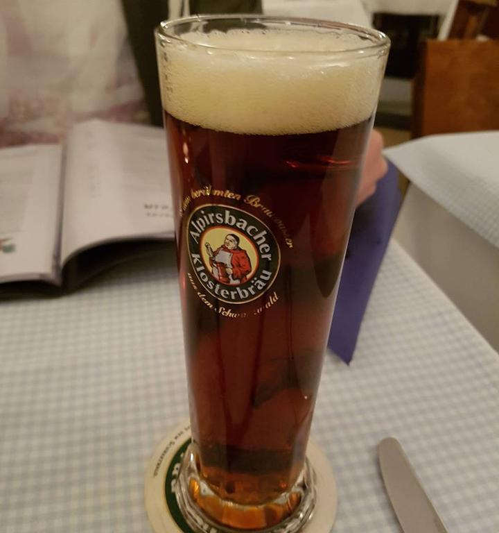 Viktoria-Luise · Wiesenstein