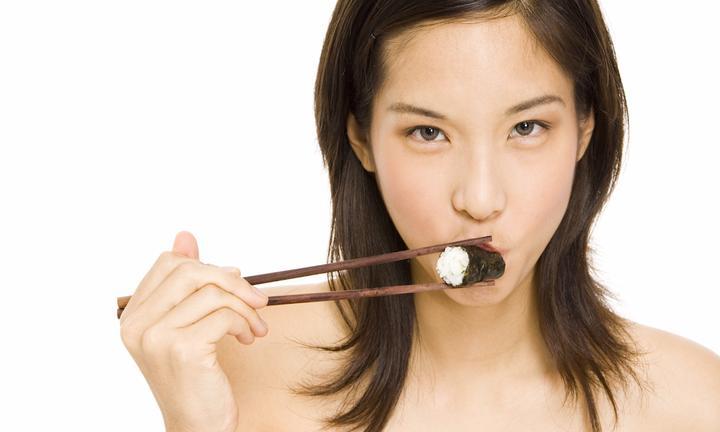 Sashimi Sushi Lounge