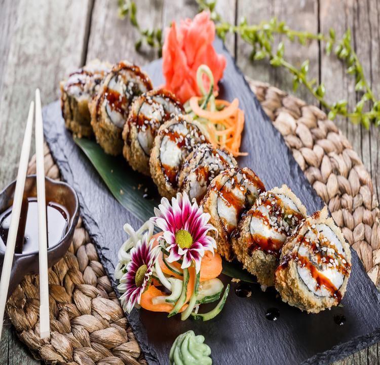 Sashimi Sushi Lounge