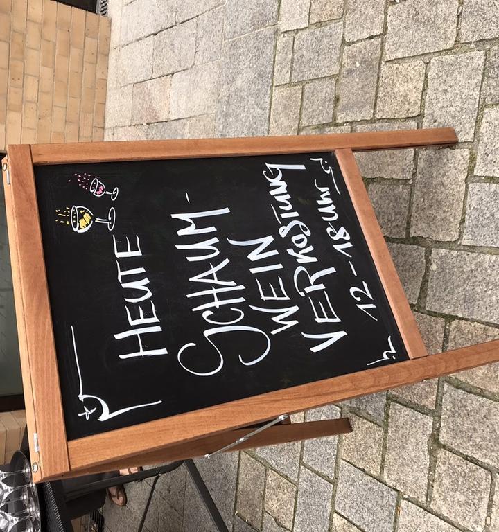 Delinat-Weinshop und -Bistro