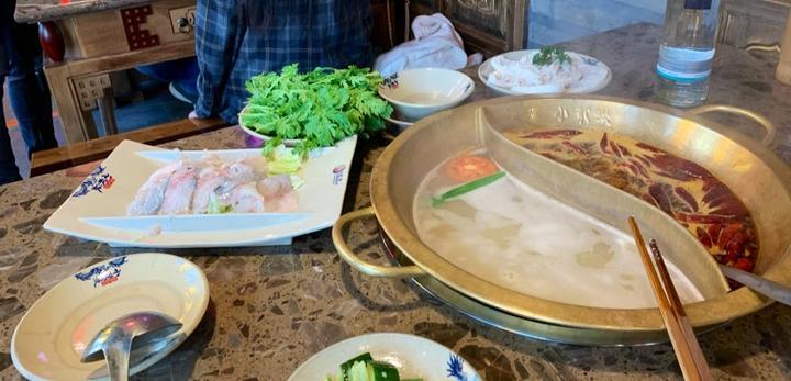 Xiao Long Kan Hotpot