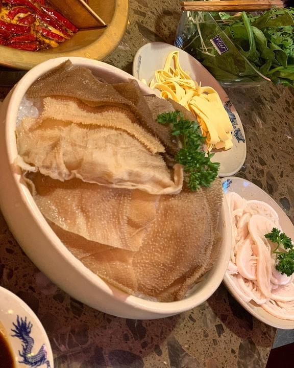 Xiao Long Kan Hotpot