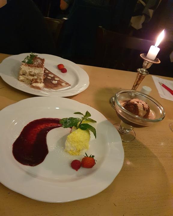 Trattoria Casa Italiana