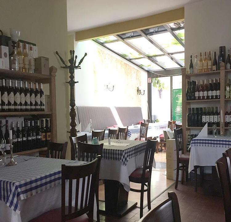 Trattoria Casa Italiana