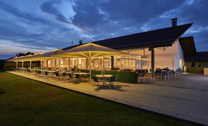 Hey, Peete. Restaurant & Terrasse