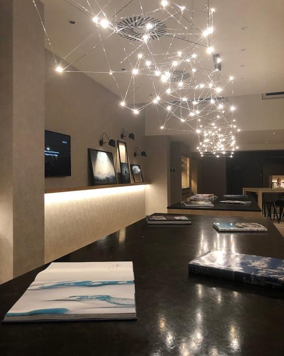 AC Lounge