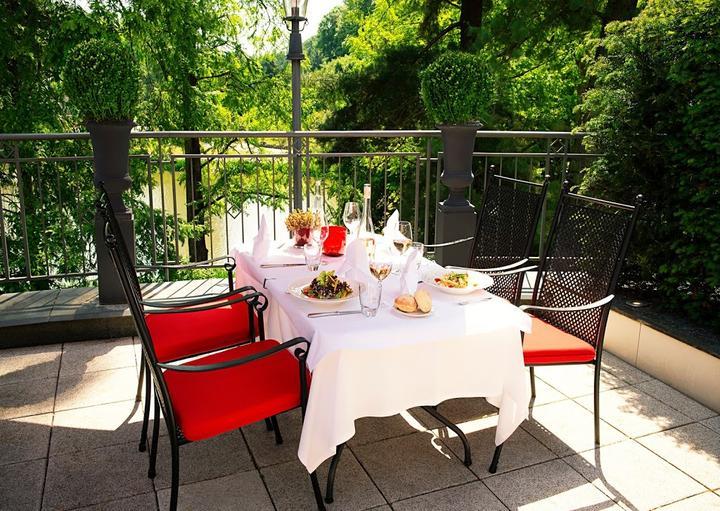 Chez Victor's ? Brasserie Parisienne