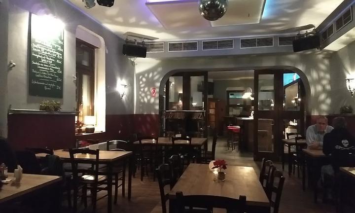 Gasthaus im 1/4