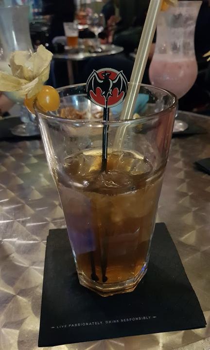 Friends Cocktailbar