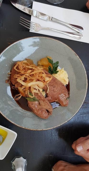 Parlin Essen & Weinbar