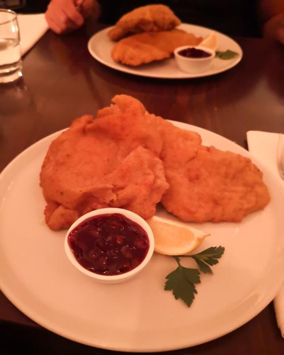Parlin Essen & Weinbar