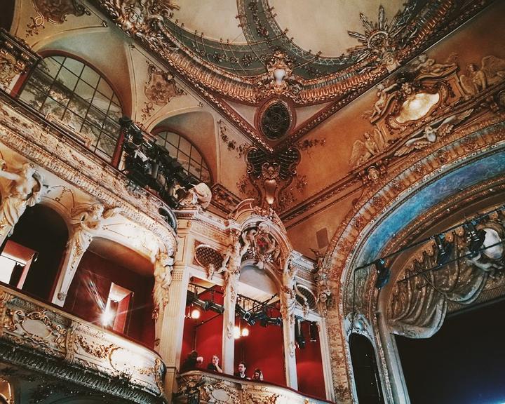 Berliner Ensemble Kantine