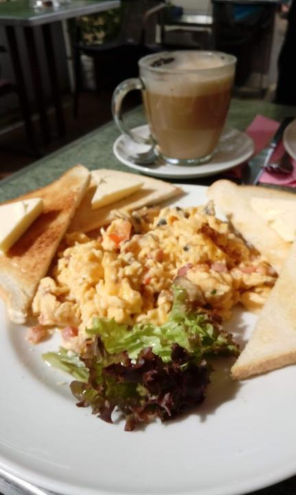 Cafe Plazz