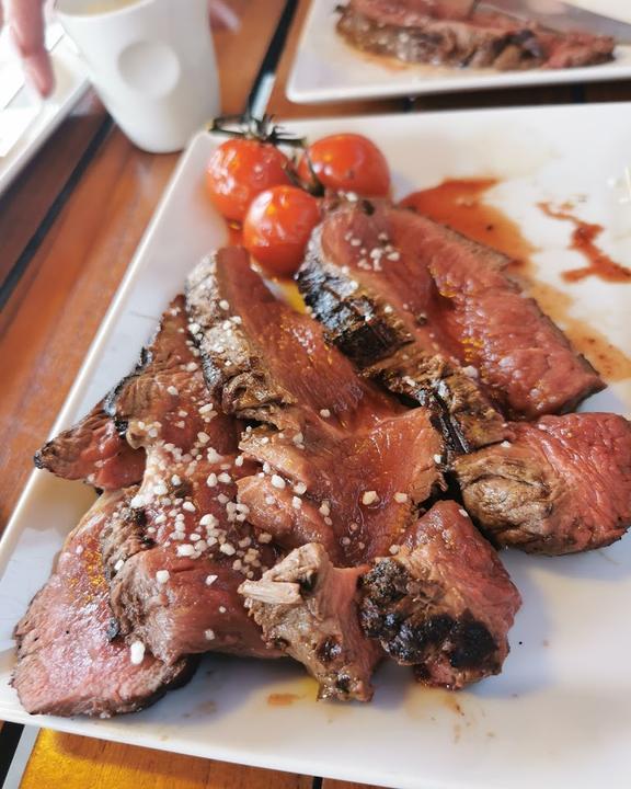 MAREDO Steakhouse - Berlin Gendarmenmarkt