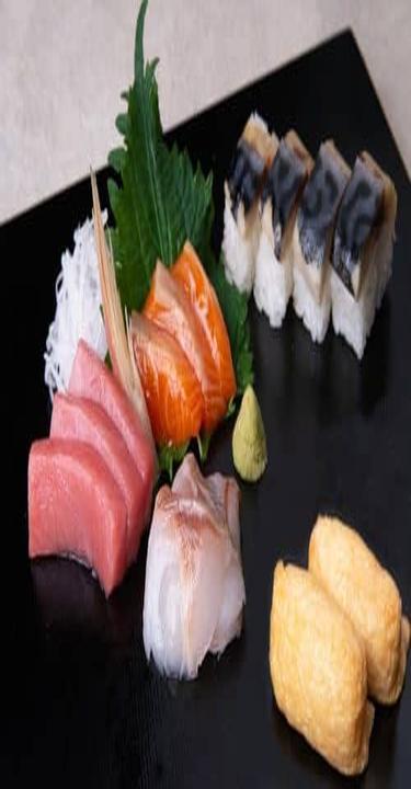 MOTOMURA Premium Sushi