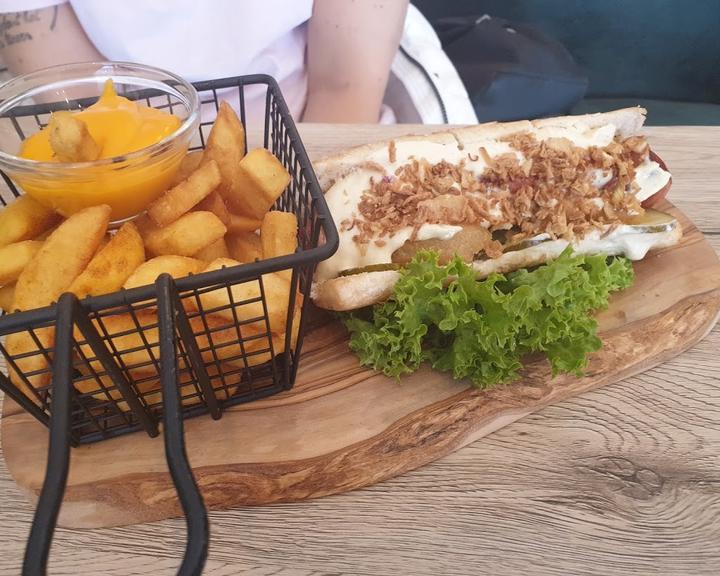 Golden Burger 1