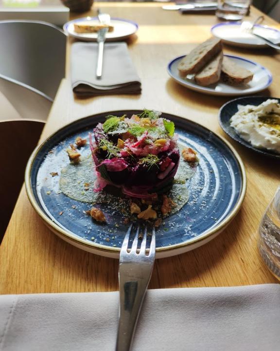 Mezze Bar by MontRaw