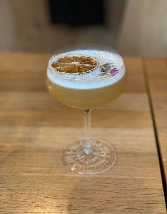 Mezze Bar by MontRaw