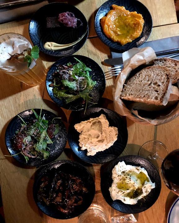 Mezze Bar by MontRaw