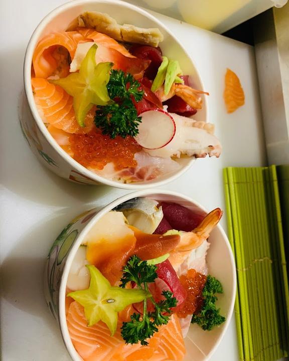 Maki Sushi Und Burrito
