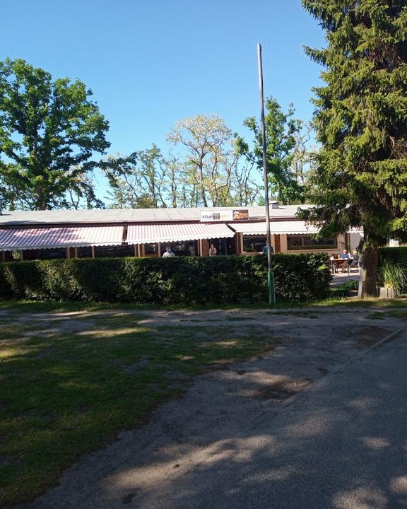 Clubhutte