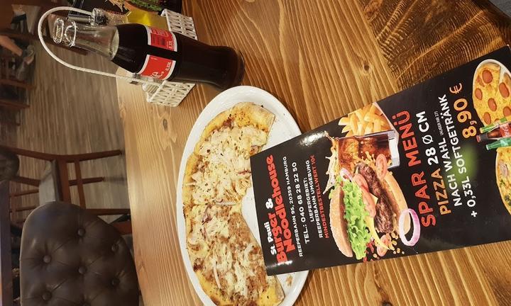 St. Pauli Burger & Noodlehouse