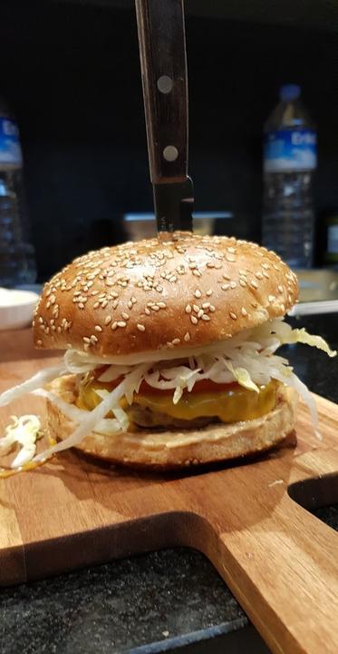St. Pauli Burger & Noodlehouse