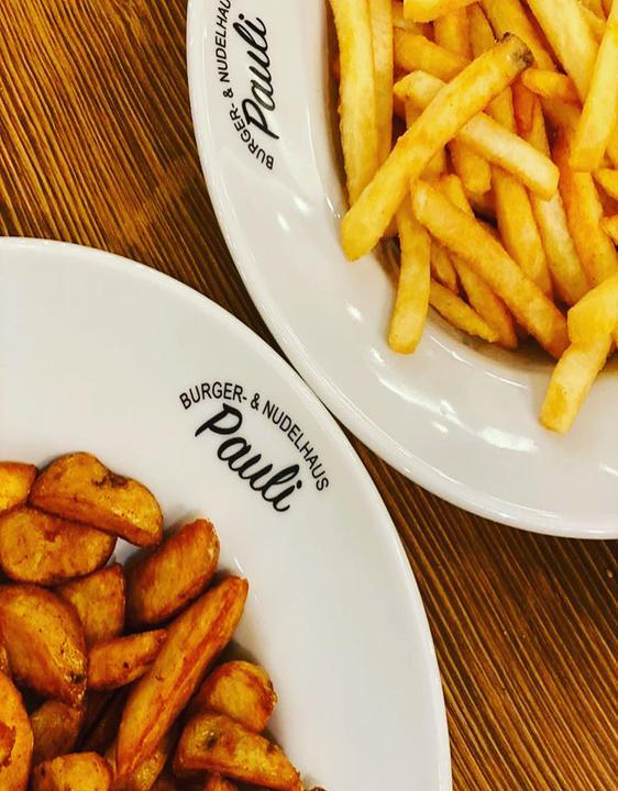 St. Pauli Burger & Noodlehouse