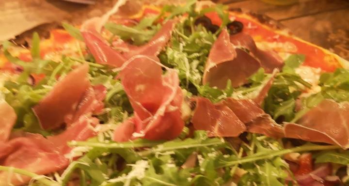 Pizzamacherei