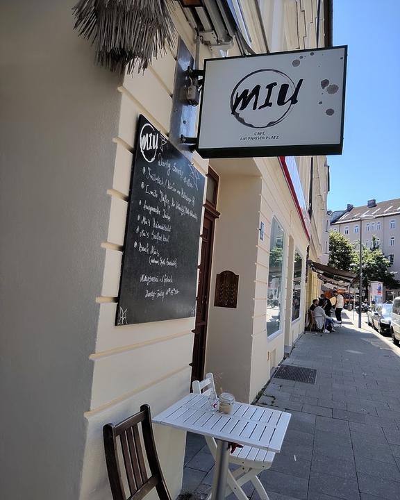 Cafe Miu