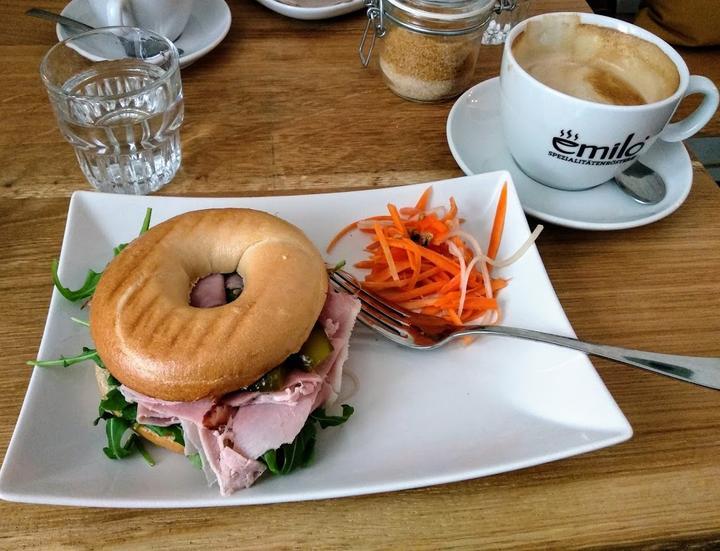 Cafe Miu