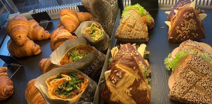 Fun-Food Factory Cafe