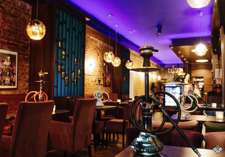 Nineties Shisha-Bar-Lounge