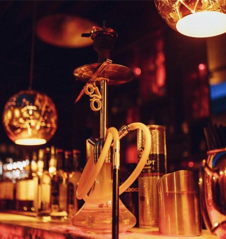 Nineties Shisha-Bar-Lounge