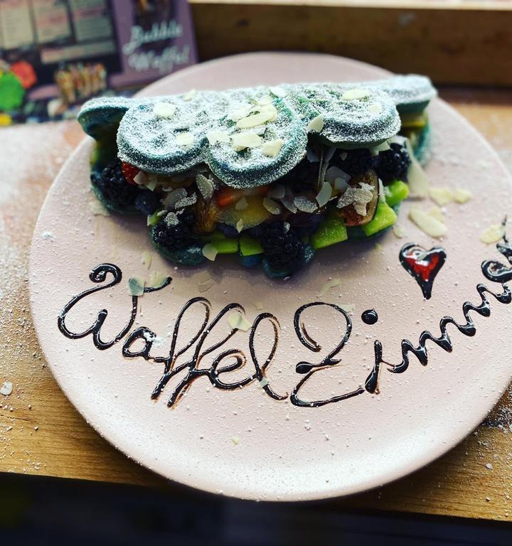 Waffel Zimmer Spandau