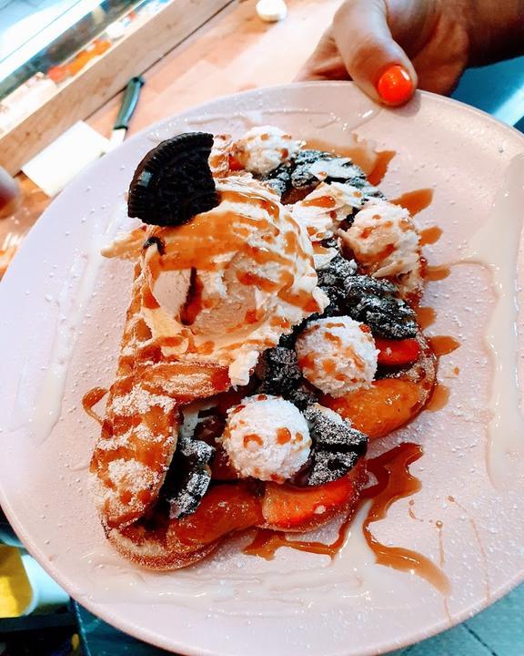 Waffel Zimmer Spandau