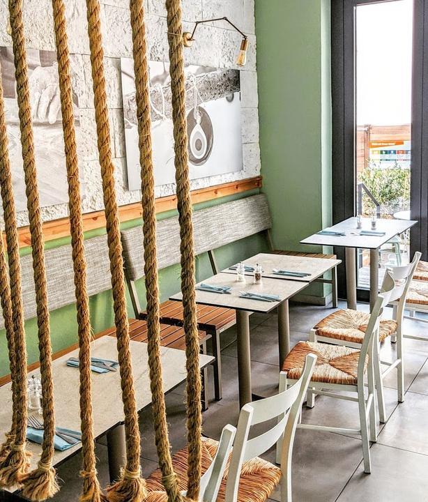 Aplo Greek Kitchen & Foods