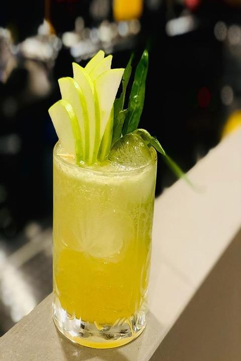 Brix Bar & Lounge