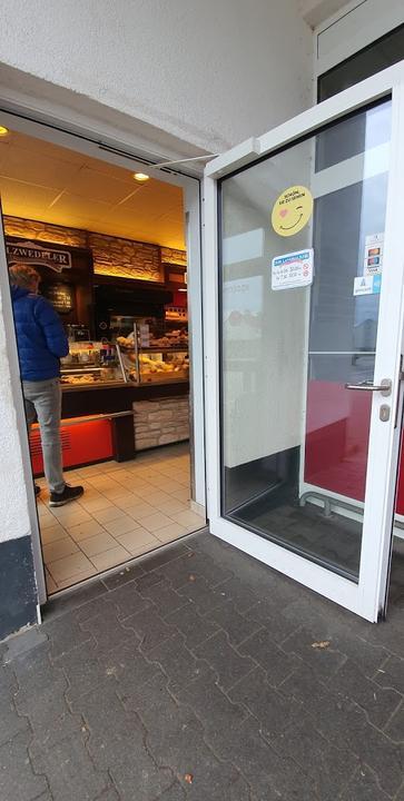 Ihr Landbacker
