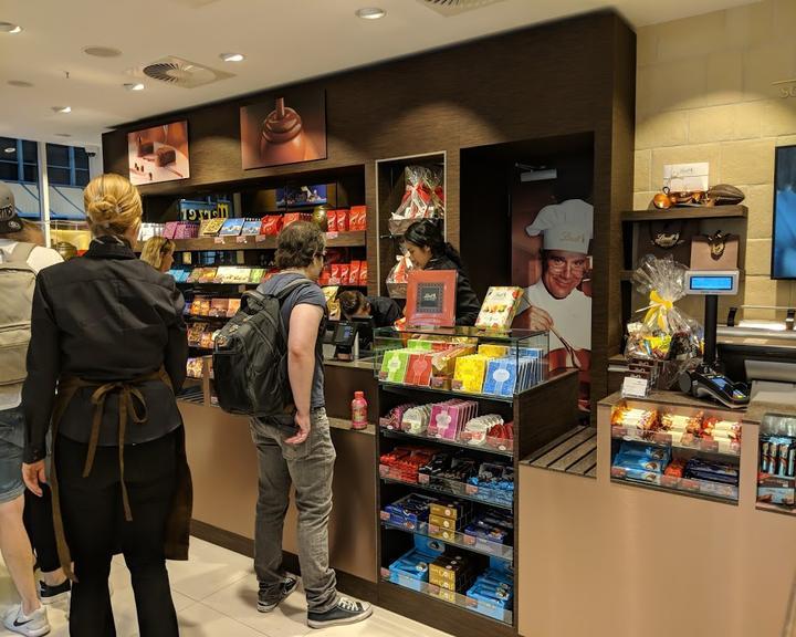 Lindt