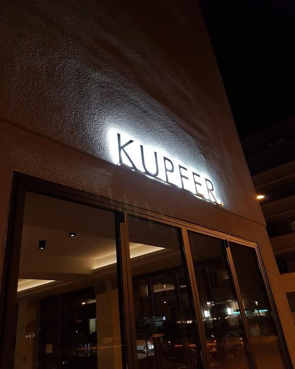 Kupfer.