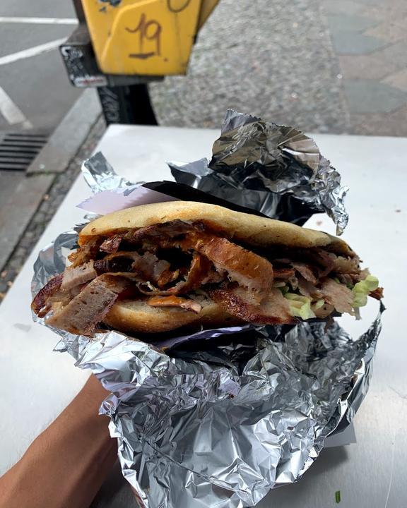 Ustam Doner