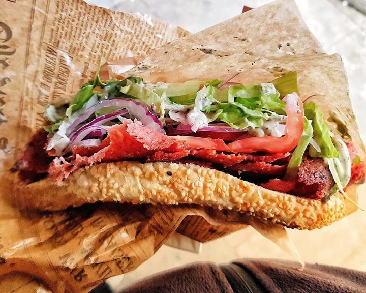 Söner - Sucuk Döner Berlin